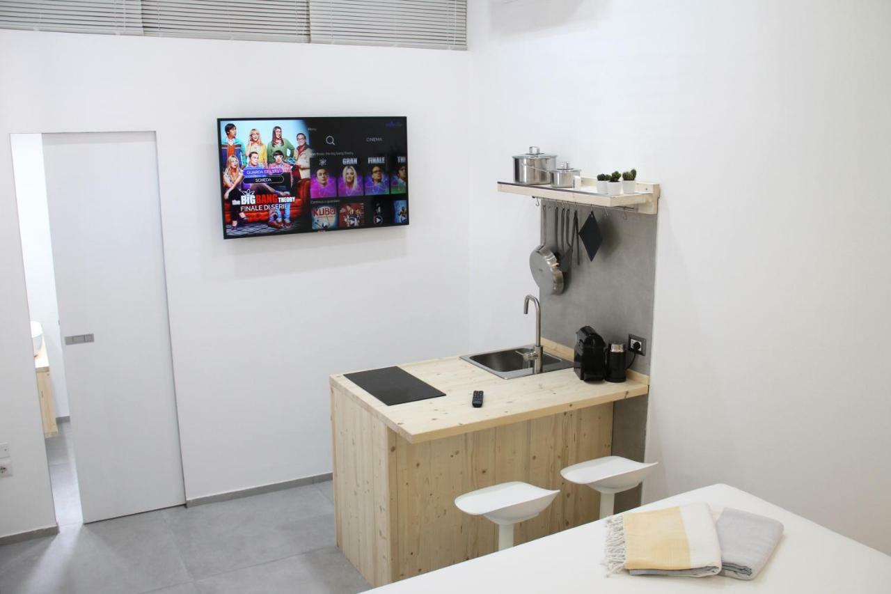 Loft 52 Apartment มาร์เกริตา ดิ ซาวอยา ภายนอก รูปภาพ